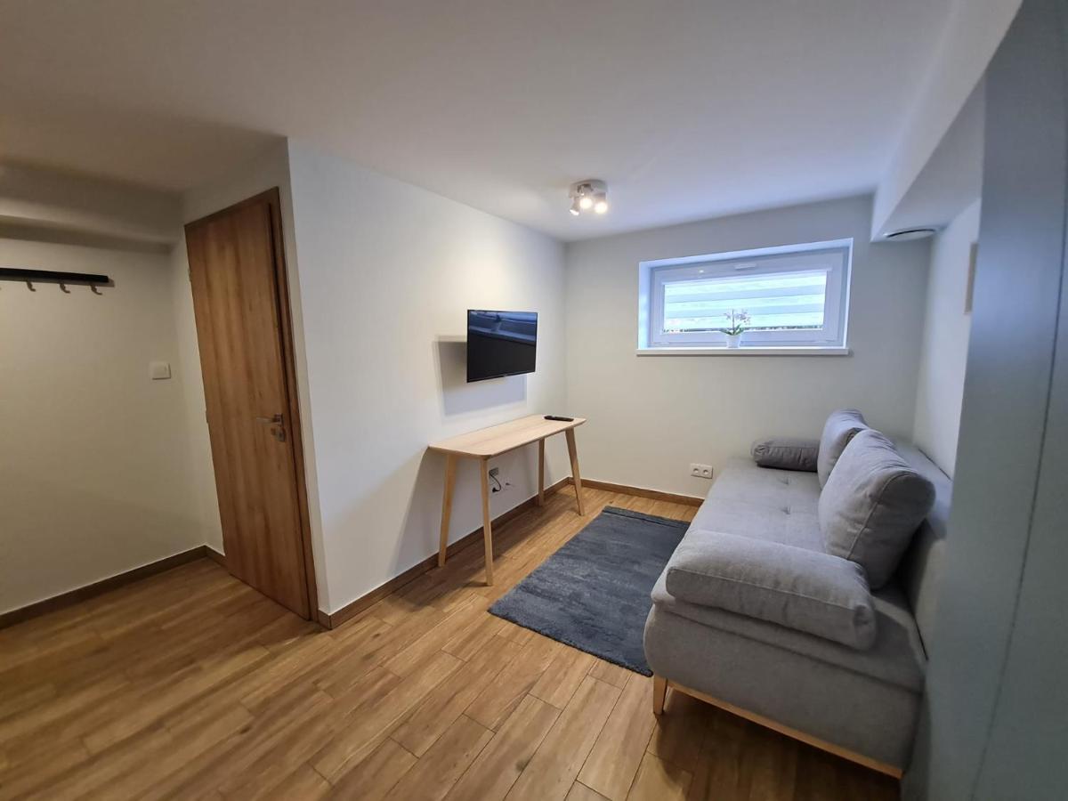 Apartament Laki18 Wadowice Bagian luar foto